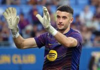 Joan Garcia Tahan Main di Barcelona Gara-gara Registrasi Tertunda