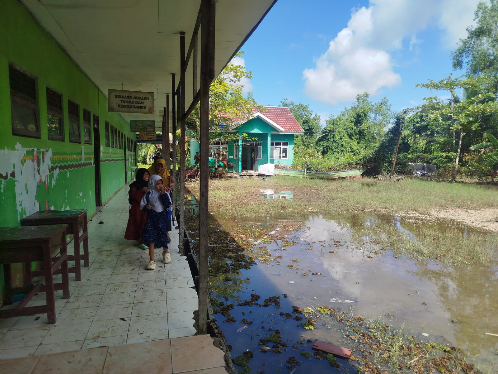 Kondisi SDN 10 Basirih