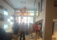 Viral! Rumah Ahmad Sahroni di Tanjung Priok Dihancurkan Massa