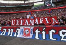 Suporter Crystal Palace Protes UEFA dengan Spanduk “UEFA Mafia” di Wembley