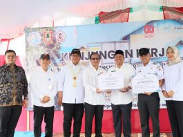 Wamen Transmigrasi Bawa Bantuan Rp4,8 Miliar ke Barito Kuala, Disambut Hangat Bupati dan Jajaran