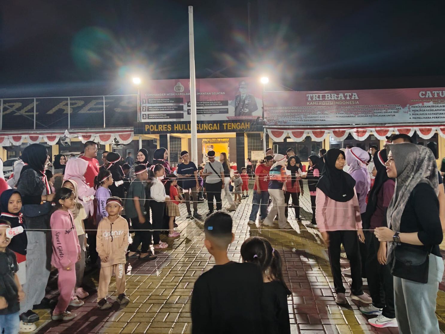 Semarak Kebersamaan Polres HST, Anak-Anak dan Personel Ramaikan Lomba HUT ke-80 RI