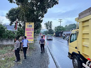 Kurangi Laka Lantas, Satlantas Polres Tanah Laut Pasang 50 Baliho di Berbagai Titik Strategis