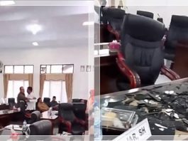 Anggota DPRD Bima Ngamuk saat Rapat Paripurna, Meja Dihancurkan! Ini Penyebabnya