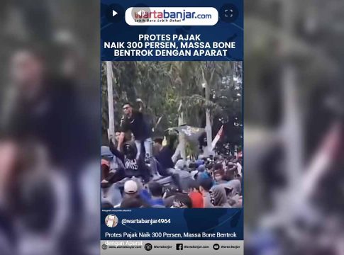 VIDEO - Protes Pajak Naik 300 Persen, Massa Bone Bentrok dengan Aparat