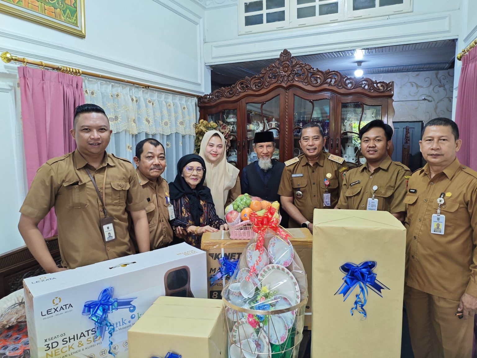Rangkaian Hari Jadi Provinsi Kalsel, Jajaran Pejabat Pemprov Kunjungi Rumah Wagub Kalsel Brigjend (Purn) Soenarso