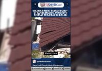 VIDEO - Warga Panik! Rumah Roboh di Banjarmasin, Penghuni Sempat Terjebak di Dalam