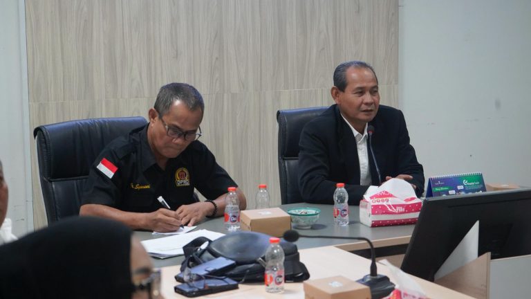 Jelang Penerbangan Perdana ke Kuala Lumpur, Komisi II DPRD Banjarbaru Kunjungi Bandara Syamsudin Noor