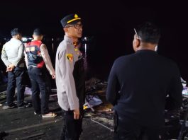 TERBONGKAR! Penyebab Dua Rumah Warga di Aluh-Aluh Banjar Ambruk ke Sungai, Ini Kata Polisi