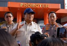 Prabowo Tegaskan Komitmen Lindungi Demo Damai, Perusuh Akan Ditindak Tegas