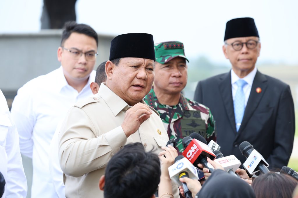 Tiba di Tanah Air, Presiden Prabowo Langsung Panggil Kepala BGN Bahas Kasus Keracunan MBG