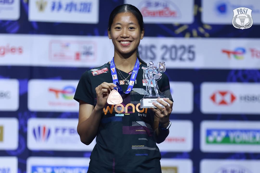 Putri KW dapat Medali Perunggu