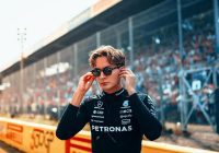 George Russell Malu Gagal Bawa Mercedes Tempel Ferrari di GP Italia