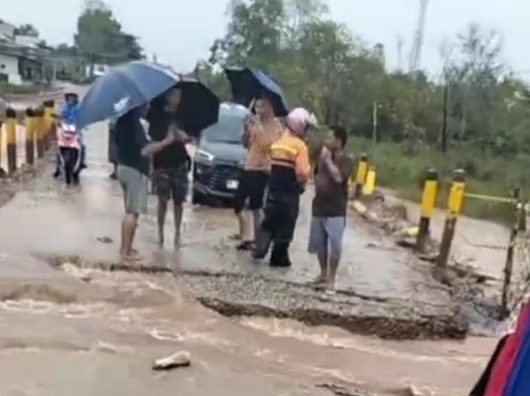 Sungai Meluap, Akses Jalan di Kereng Pangi Kabupaten Katingan Terputus