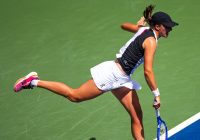 Iga Swiatek Melaju Mulus ke Perempat Final US Open 2025, Tumbangkan Alexandrova dengan Dominasi Penuh