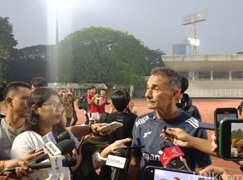 Gerald Vanenburg Siap Latih Timnas SEA Games, Asal Ada TC Panjang