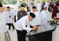 Gubernur H. Muhidin dan Wagub Hasnuryadi Resmikan Masjid Jami Nurusyar’ie dan Masjid Besar Al-Ikhlash Assyarr’ie di Tanah Laut