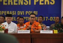 Evakuasi Korban Jatuh Helikopter Tuntas, Gubernur Kalsel Apresiasi Kinerja Tim Relawan Gabungan dan Masyarakat