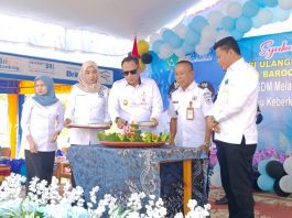 Warga Desa Baroqah Rayakan HUT ke 18, Begini Pesan Bupati Andi Rudi Latif