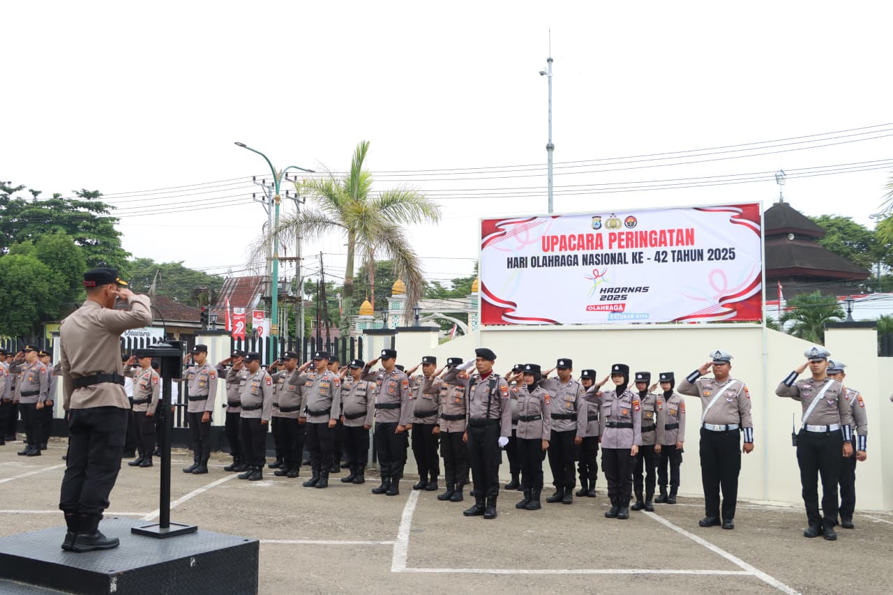 Polres Tabalong Peringati Hari Olahraga Nasional ke 42, Wakapolres Sampaikan Pesan ini