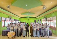 Sosialisasikan PDPB, Bawaslu Barito Kuala Sambangi SMKN 1 Batola
