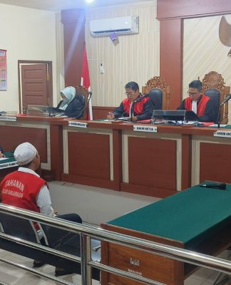 Majelis Hakim Pengadilan Negeri Banjarmasin Vonis 7,5 Tahun Penjara Kurir 2 Ons Sabu ini