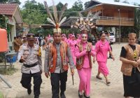 Safari Kamtibmas, Kapolres Balangan Sapa Warga Dayak Deah di Desa Liyu