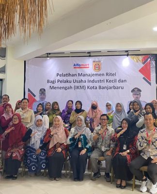 Tunjukkan Komitmen Dukung UMKM Lokal, Alfamart Gelar Pelatihan di Banjarbaru