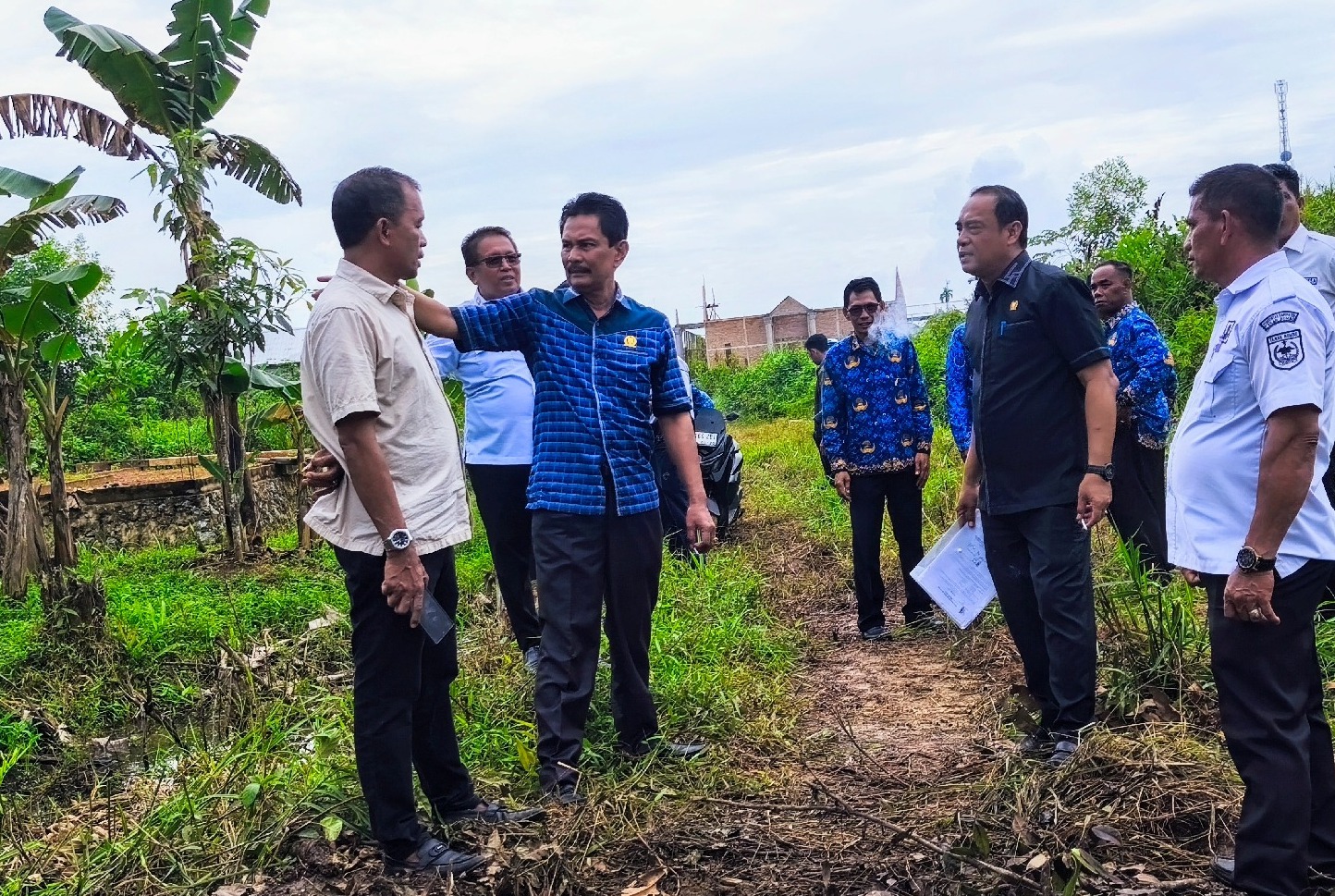 komisi III DPRD Tanbu kunjungi lahan