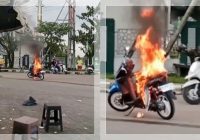 Motor Terbakar di Depan Masjid Al-Akbar Paringin, Diduga Korsleting, Saksi: Api Muncul Seketika!