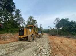 Proyek Rp6,4 Miliar Perbaiki Jalan Tundakan–Bayur Rampung Desember 2025, Mobilitas Warga Dipastikan Lancar!