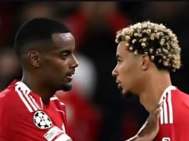 Liverpool Diuntungkan Persaingan Ketat Ekitike dan Isak di Lini Depan