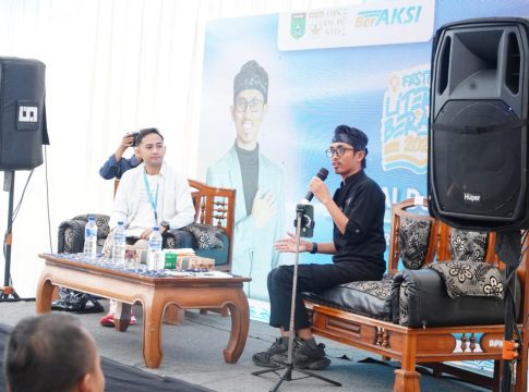 Gelorakan Semangat Membaca! Talk Show Literasi Tanah Bumbu Hadirkan Konten Kreator Rijal Djamal