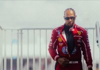 Ferrari Masih Gagal Konsisten, Hamilton Minta Evaluasi Tim