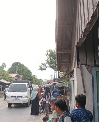 Warga Lamida Bawah Sediakan Rest Area dan Hidangan Gratis untuk Jemaah Haul Datu Kandang Haji