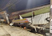 Kanopi Kios di Jalan Veteran Ambruk, ini Kata Warga