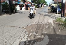 Jalan Sungai Lulut Rusak Parah Bikin Pengendara Resah! Warga Banjarmasin Minta Pemerintah Bergerak Cepat
