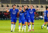 Persib Bungkam PSBS 3-0, Maung Bandung Tunjukkan Dominasinya