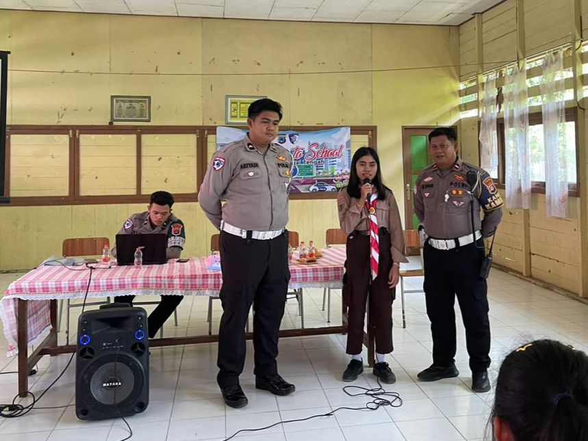 Satlantas HST “Serbu” SMPN 2 Barabai! Police Goes To School Tanamkan Disiplin dan Kesadaran Soal Ini