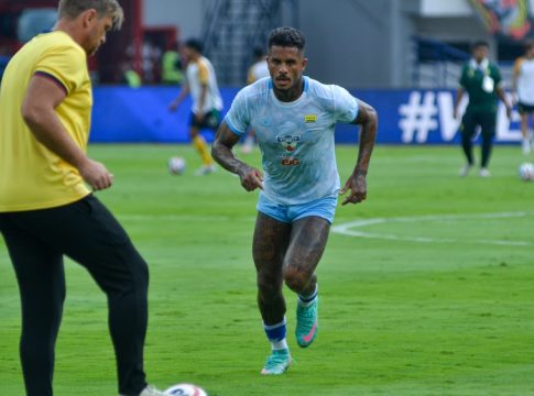 Ramon Tanque Seret Gol untuk Persib, ini Kata Bojan Hodak