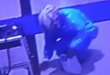 Aksi Maling Gasak Kotak Amal Masjid di Desa Rumintin Terekam CCTV