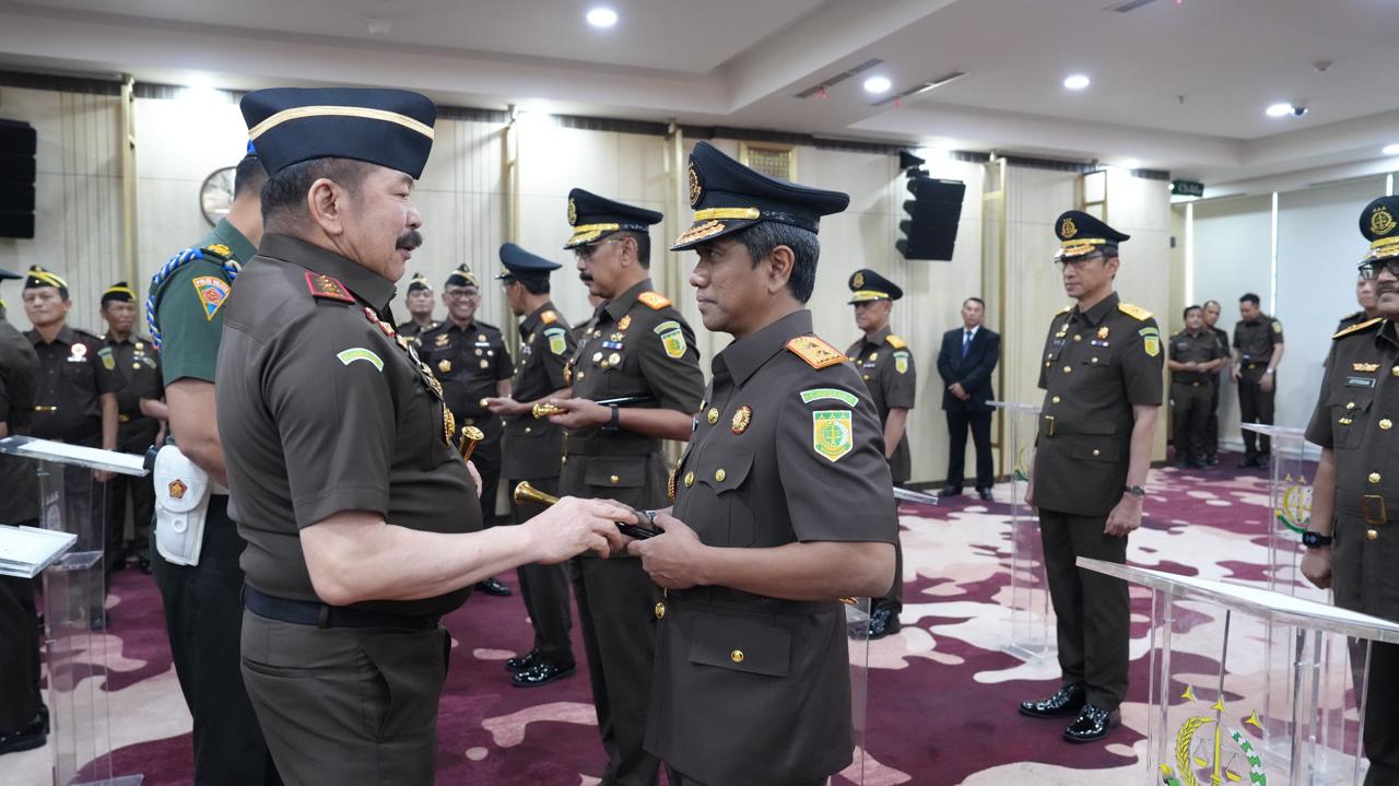 Tiyas Widiarto SH MH saat dilantik