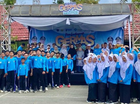 Gaungkan GERMAS di Pesantren, Pemkab HST dan Dinkes Kalsel Ajak Santri Hidup Sehat Sejak Dini