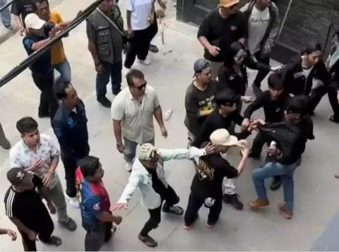 Rumah Dokter Diserang Massa, Suami Jadi Korban Pengeroyokan, Oknum Kades Diduga Dalang Aksi Brutal