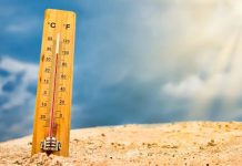 Suhu Ekstrem Melanda Indonesia! BMKG Peringatkan Bahaya Dehidrasi &amp; Heatstroke, Warga Siaga!
