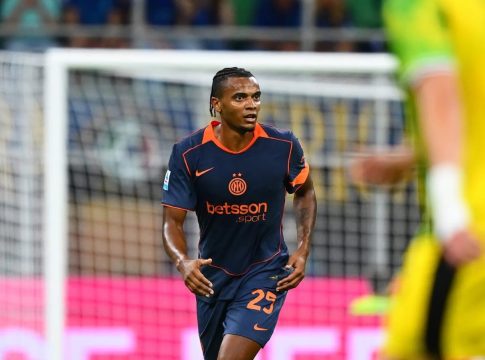 Akanji Betah di Inter, Kode Minta Dipermanenkan?
