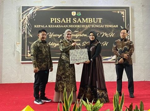 Kajari HST Berganti, Aditya Rakatama Resmi Gantikan Yusup Darmaputra dalam Momen Penuh Keakraban