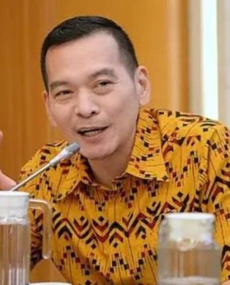 Kayu Gelondongan Hanyut saat Banjir Aceh-Sumatera, DPR Dorong Investigasi