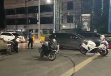 Lampu Traffic Light Mati, Arus Lalu Lintas di Jembatan Fly Over Gatot Subroto Dialihkan