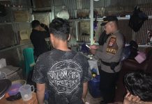 Polisi Tangkap Penjual Tuak di Banjarbaru, Dua Keranjang Miras Diamankan